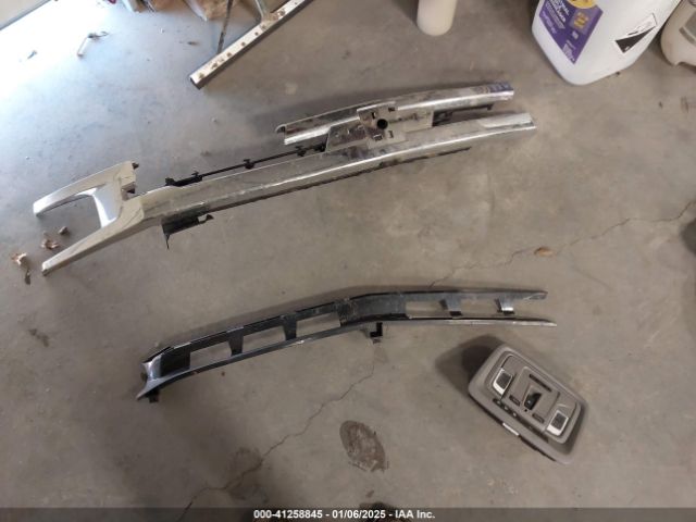 3GCUYDED4MG120947 Chevrolet Silverado 1500 4wd  Short Bed Lt