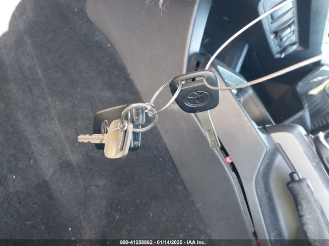 3TMCZ5AN1KM206440 Toyota Tacoma Trd Off Road