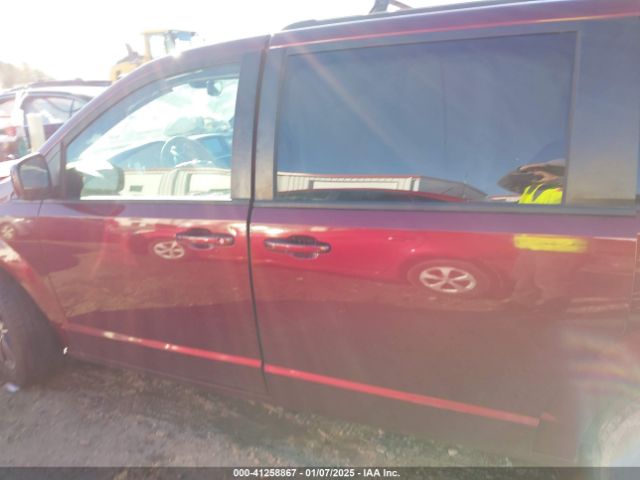 2C4RDGEG0KR611374 Dodge Grand Caravan Gt