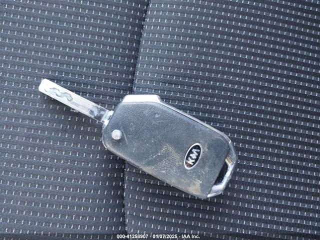 3KPF24AD0LE224846 KIA Forte Lxs