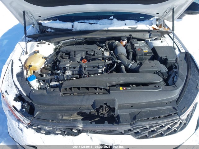 5XXG64J24NG083989 KIA K5 GT LINE