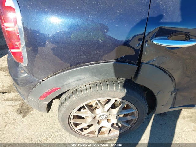 2011 MINI COOPER S COUNTRYMAN WMWZC3C56BWL79283 Photo 5