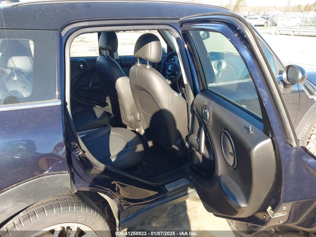 2011 MINI COOPER S COUNTRYMAN WMWZC3C56BWL79283 Photo 7