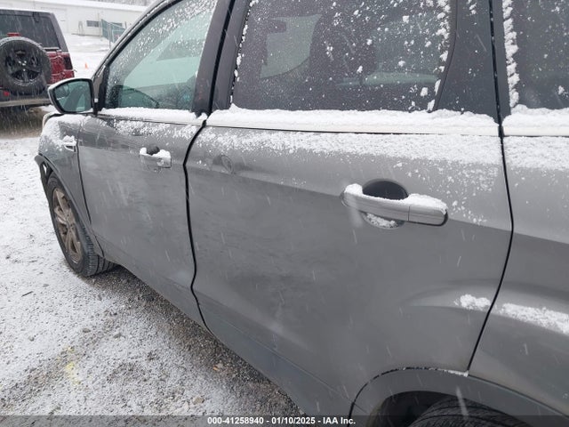 1FMCU9G94EUB66947 Ford ESCAPE SE