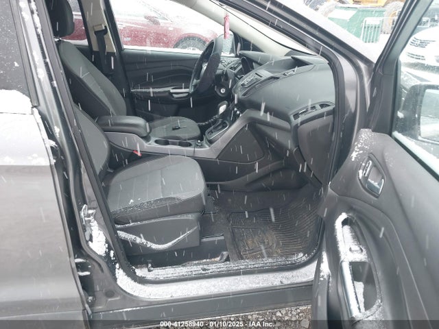 1FMCU9G94EUB66947 Ford ESCAPE SE