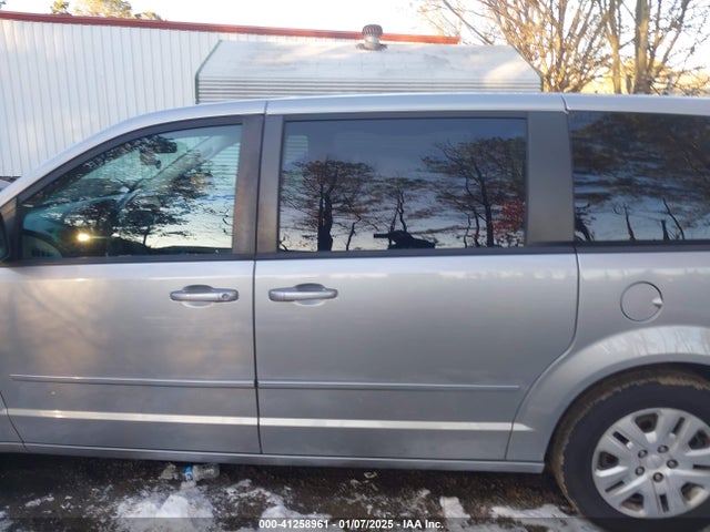 Dodge Grand Caravan Se 2017 2C4RDGBG5HR733550 Image 14