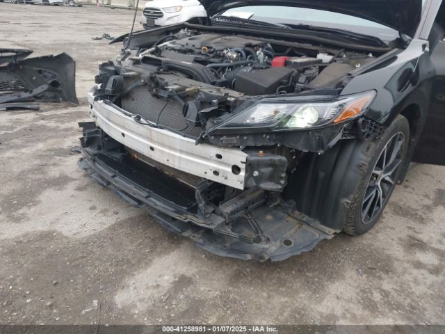 4T1T11BK1NU058628 Toyota Camry Se Awd