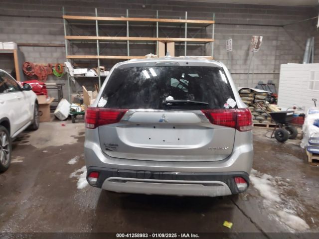 JA4AD2A37KZ036905 Mitsubishi Outlander Es