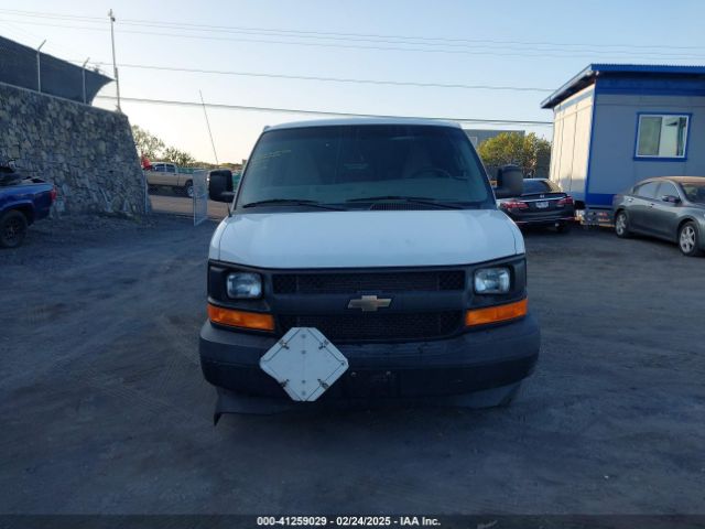 1GCWGAF12H1216899 Chevrolet Express 2500 Work Van