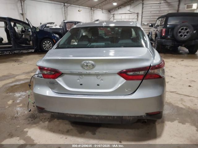 4T1C11AK5RU261268 Toyota CAMRY LE