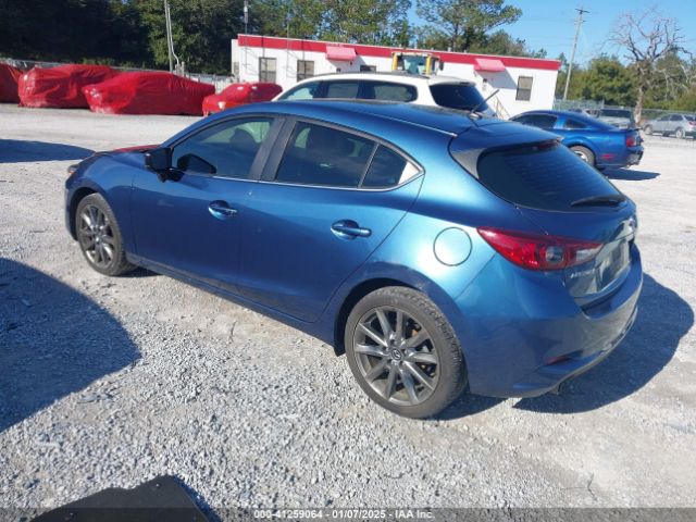 3MZBN1L3XJM210428 Mazda Mazda3 Touring
