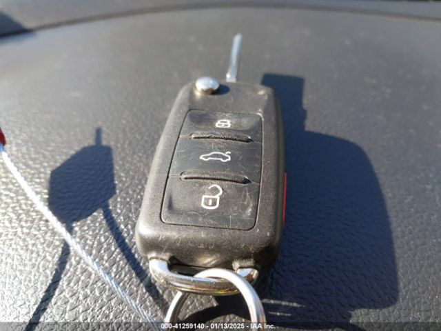 3VWD07AJ0EM440285 Volkswagen Jetta 1.8t Se