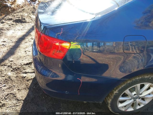 3VWD07AJ0EM440285 Volkswagen Jetta 1.8t Se