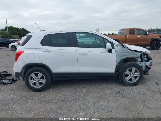 3GNCJKSB1LL294172 Chevrolet Trax Fwd Ls