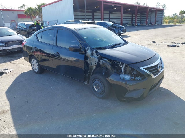 Nissan Versa 1.6 S 2019 3N1CN7AP7KL824668 Image 1
