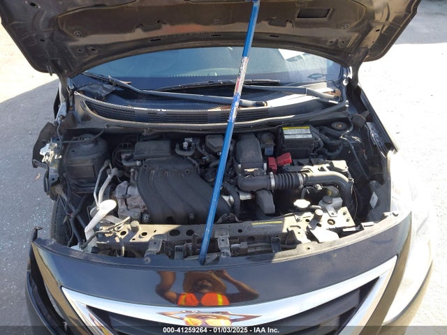 Nissan Versa 1.6 S 2019 3N1CN7AP7KL824668 Image 10