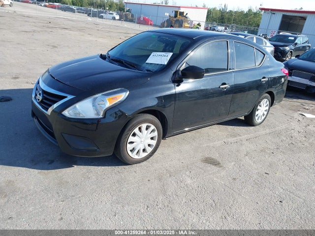 Nissan Versa 1.6 S 2019 3N1CN7AP7KL824668 Image 2