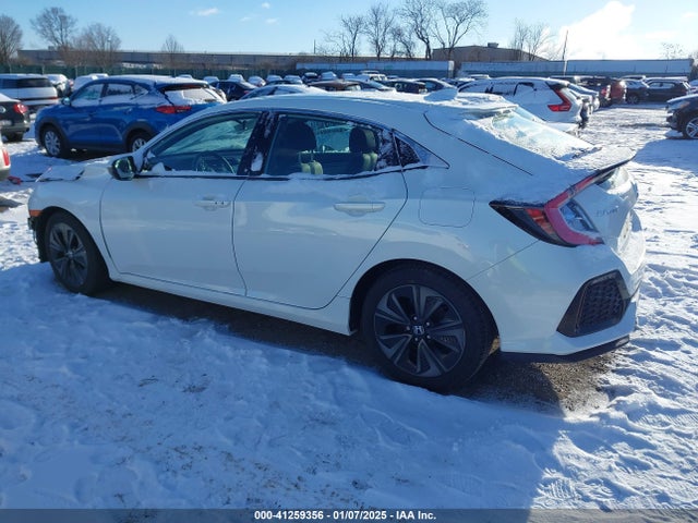 Honda CIVIC EX 2019 SHHFK7H66KU400461 Image 3