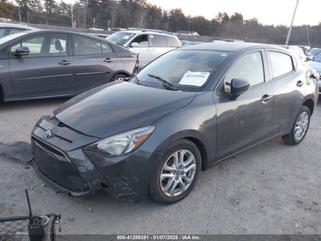3MYDLBYV8JY314864 Toyota YARIS IA