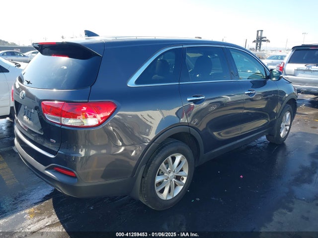 5XYPG4A34HG283048 KIA Sorento 2.4l Lx