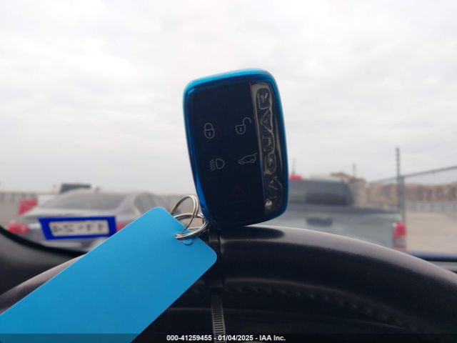 SADCM2FV7JA246513 Jaguar F-PACE S