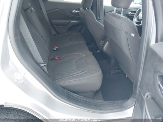 1C4PJMCB3KD449524 Jeep Cherokee Latitude 4x4