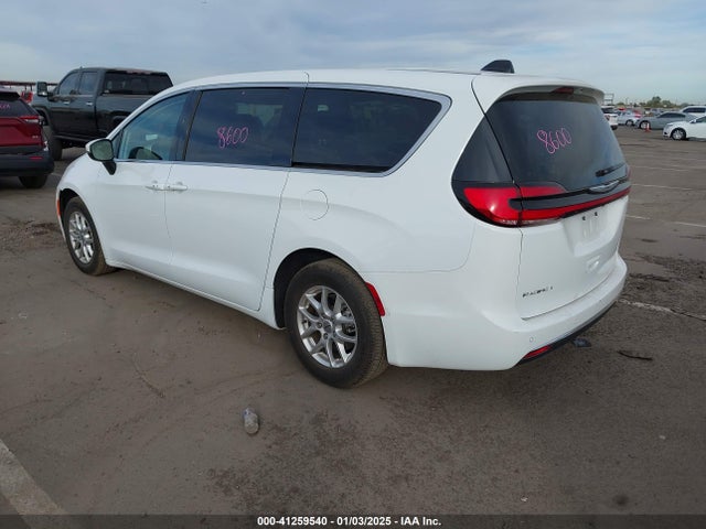 Chrysler Pacifica Touring L 2023 2C4RC1BG6PR607695 Image 3