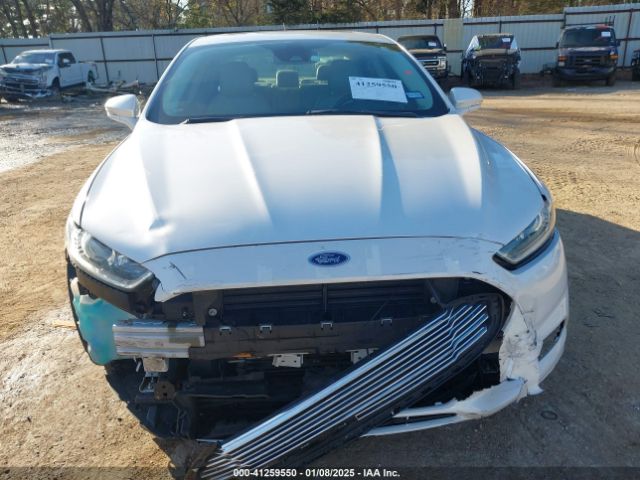 3FA6P0RU6ER376775 Ford Fusion Hybrid Titanium