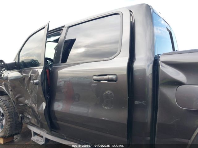 1C6SRFLT6KN722948 RAM 1500 Rebel  4x4 5'7 Box