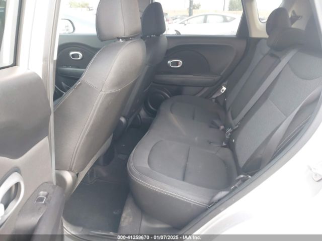 KNDJP3A58J7600365 KIA SOUL +