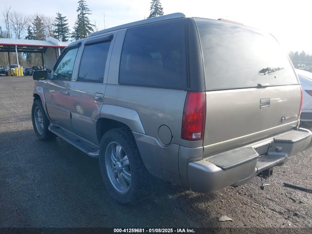 1999 CADILLAC ESCALADE 1GYEK13R0XR408501 Photo 2