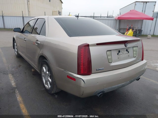 2005 CADILLAC STS 1G6DC67A050192301 Photo 2
