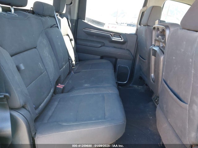 1GCPADED8NZ570832 Chevrolet Silverado 1500 2wd  Short Bed Rst