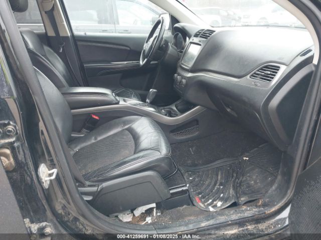 3C4PDDGG7JT364238 Dodge Journey Crossroad Awd