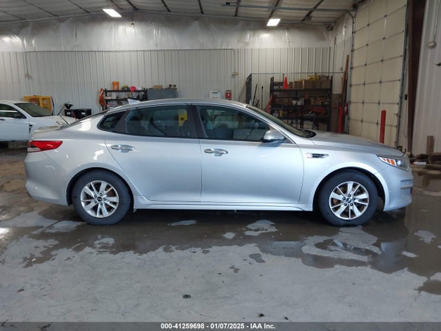 KIA Optima Lx 2016 5XXGT4L36GG017803 Image 14