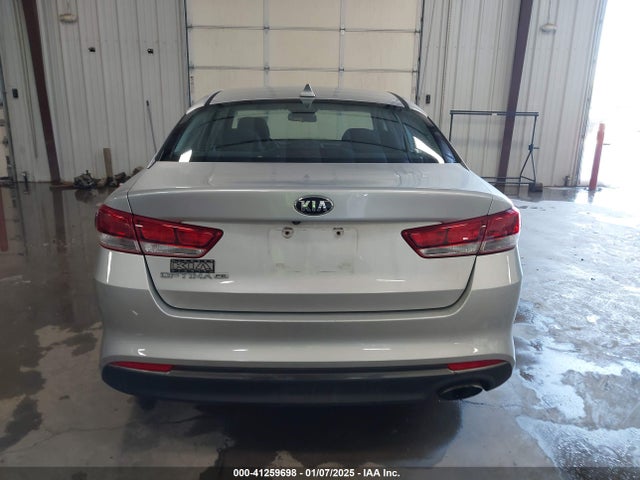 KIA Optima Lx 2016 5XXGT4L36GG017803 Image 17