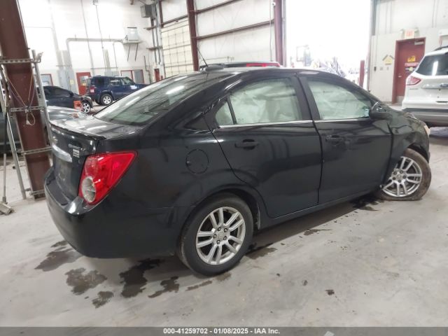 1G1JC5SG2G4131025 Chevrolet Sonic Lt Auto