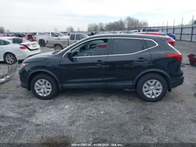 JN1BJ1CP1KW520716 Nissan Rogue Sport S
