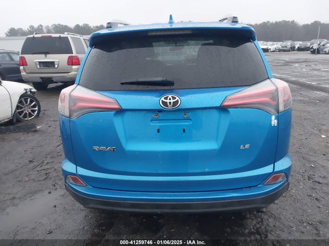 Toyota RAV4 LE 2016 JTMZFREV5GD091798 Image 17