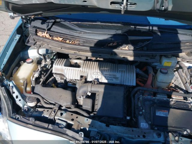 JTDKN3DUXE1835324 Toyota Prius Two