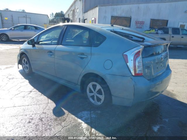 JTDKN3DUXE1835324 Toyota Prius Two