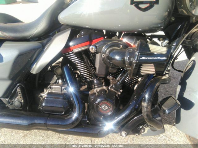 2018 HARLEY-DAVIDSON FLTRXSE 1HD1TCL13JB954358 Photo 7