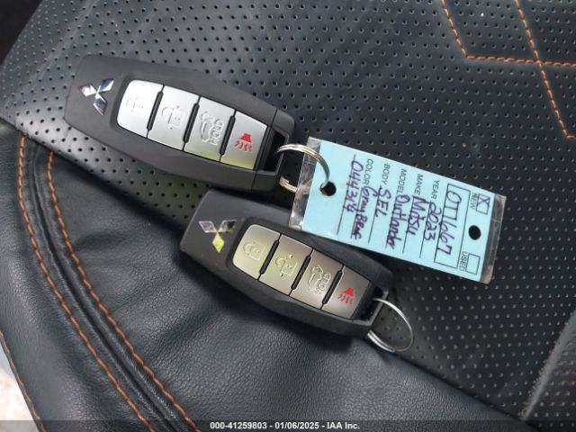 2023 MITSUBISHI OUTLANDER JA4J4VA87PZ044314 Photo 10