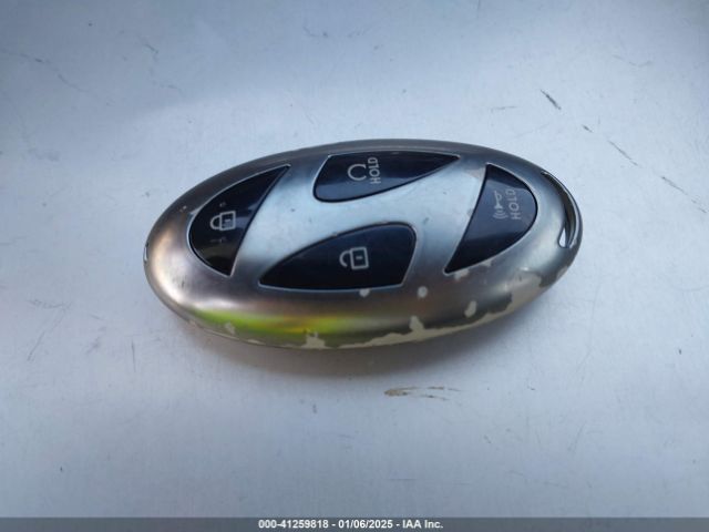 KMHLM4DJ1RU107605 Hyundai Elantra Hybrid Blue