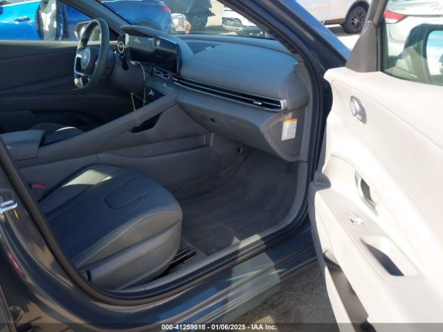KMHLM4DJ1RU107605 Hyundai Elantra Hybrid Blue