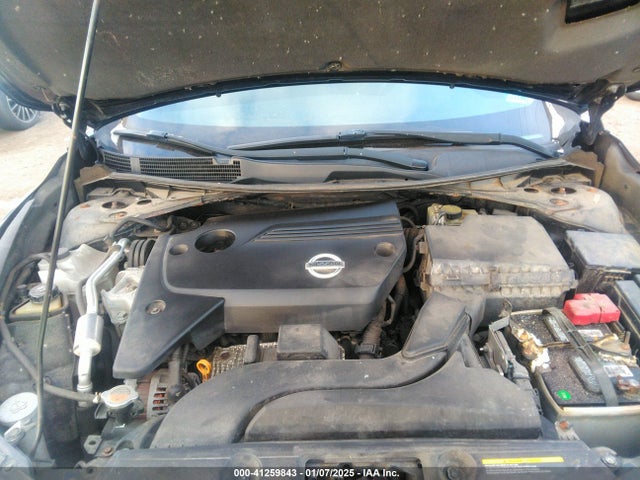 Nissan Altima 2.5 S 2015 1N4AL3AP1FN382582 Image 10