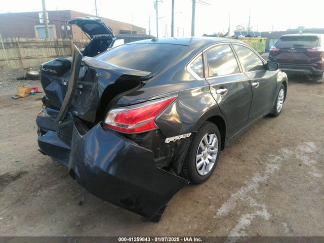 Nissan Altima 2.5 S 2015 1N4AL3AP1FN382582 Image 4