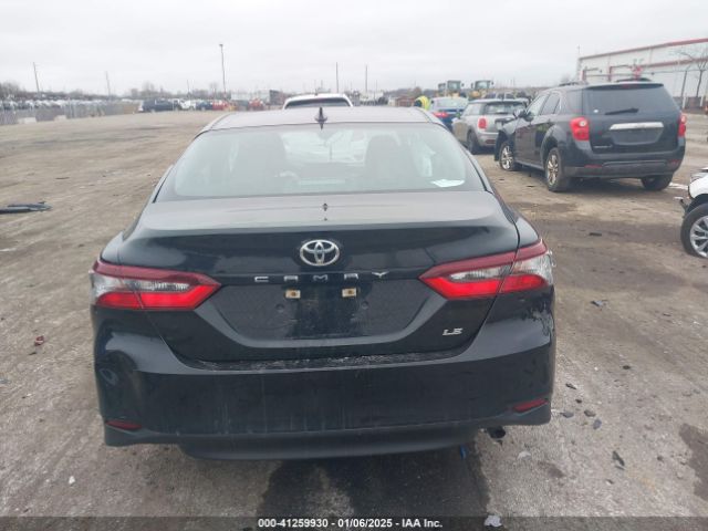 4T1C11AK3MU568222 Toyota CAMRY LE