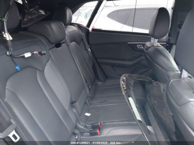 WA1FVAF11KD021639 Audi Q8 55 Premium