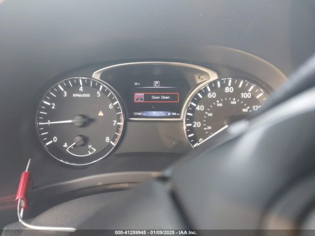 5N1DR2MN1JC665333 Nissan Pathfinder Sl